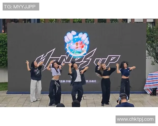 南京街舞队在全国街舞状态排行榜中荣登第9名展现实力与风采 南京街舞队在全国街舞状态排行榜中荣登第9名展现实力与风采