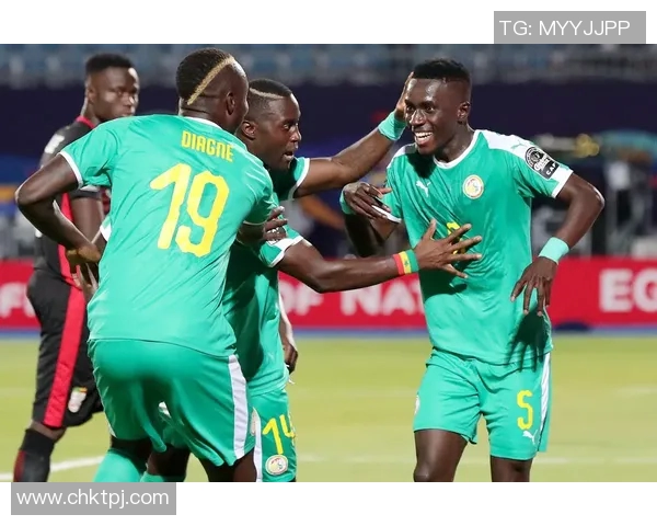 广州足球队足球意识排名创新高引发热议助力球队未来发展 广州足球队足球意识排名创新高引发热议助力球队未来发展