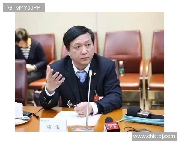 与杨伟深度对话探索他在DOTA2职业生涯中的辉煌与挑战 与杨伟深度对话探索他在DOTA2职业生涯中的辉煌与挑战