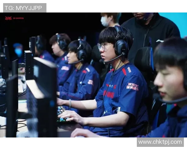 赛后分析：JDG与BLG的耐力较量与战术深度探讨