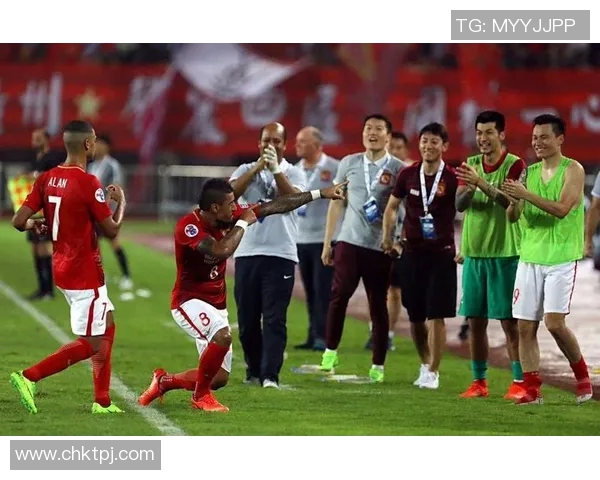 吉马雷斯与艾维斯的精彩对决揭示了足球战术的魅力与球队实力的较量 吉马雷斯与艾维斯的精彩对决揭示了足球战术的魅力与球队实力的较量