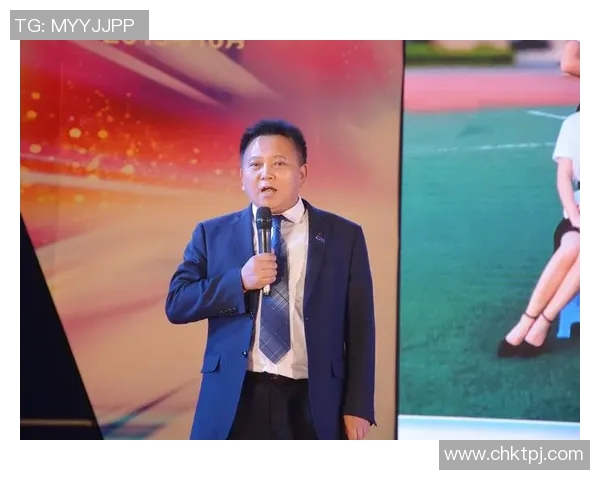 朱旭航的奋斗历程与人生哲学探索：从平凡到卓越的成长之路