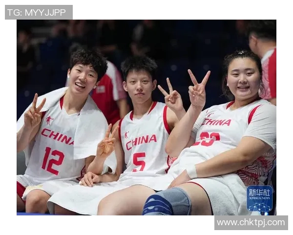 韩国女篮与中国台北女篮激战正酣争夺亚洲篮球赛荣誉之巅