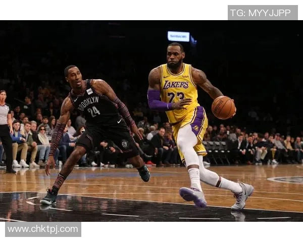 篮网与76人对决分析:战术布局与球员表现的深度剖析 篮网与76人对决分析:战术布局与球员表现的深度剖析