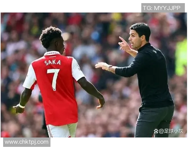 萨卡在球场上的成长之路与未来发展潜力的深度分析