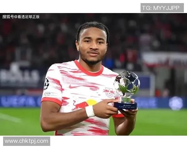 莱万在新赛季的表现如何能影响球队的冠军争夺战与个人荣誉之路