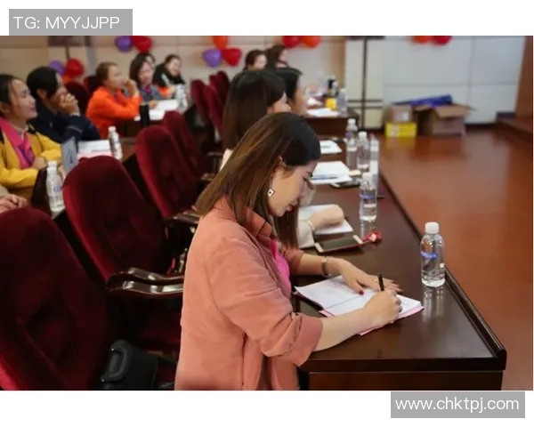 朱旭航的成长之路:从平凡少年到卓越领袖的奋斗历程 朱旭航的成长之路:从平凡少年到卓越领袖的奋斗历程