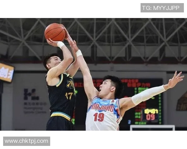 新疆对阵广厦精彩直播全程回顾与赛后分析尽在这里 新疆对阵广厦精彩直播全程回顾与赛后分析尽在这里