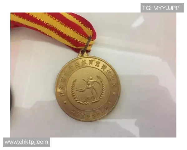 齐麟:从青涩新星到篮球场上的璀璨之光,未来可期的运动员之路 齐麟:从青涩新星到篮球场上的璀璨之光,未来可期的运动员之路