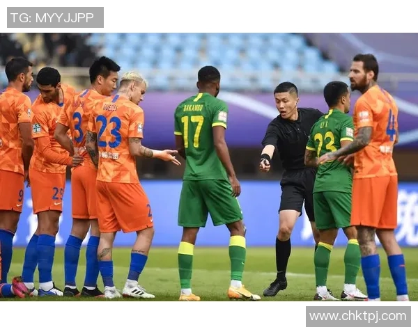 鲁能与国安历史交锋回顾及战绩分析揭示双方对决的精彩瞬间 鲁能与国安历史交锋回顾及战绩分析揭示双方对决的精彩瞬间