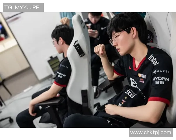 科罗拉多队与明尼苏达队激战正酣谁能在这场对决中笑到最后 科罗拉多队与明尼苏达队激战正酣谁能在这场对决中笑到最后