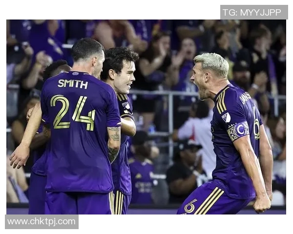 竞技队与奥兰多城的激烈对决展现足球魅力与团队精神的巅峰较量 竞技队与奥兰多城的激烈对决展现足球魅力与团队精神的巅峰较量