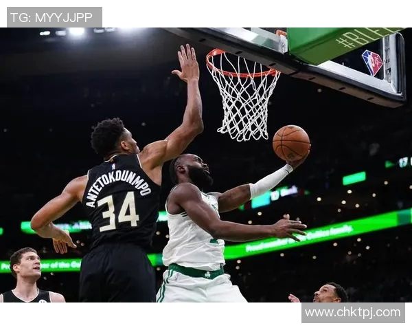 雄鹿与热火精彩对决直播链接分享，尽享篮球盛宴不容错过